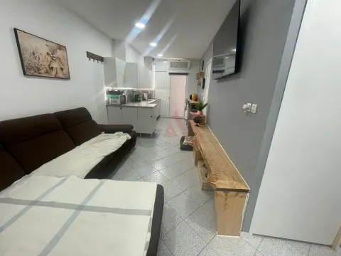 Apartamento T2 Renovado em Fermentões – Excelente Oportunidade de Investimento