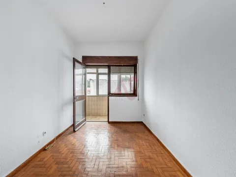 2-Zimmer-Wohnung in Campanhã | Zur Umgestaltung | 215.000€