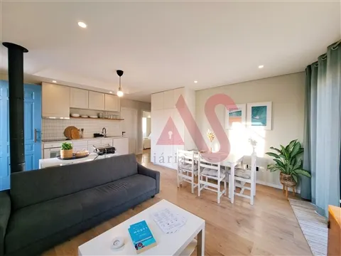 Andar moradia T3 completamente renovado a 7 min. da Praia da Granja | Vila Nova de Gaia