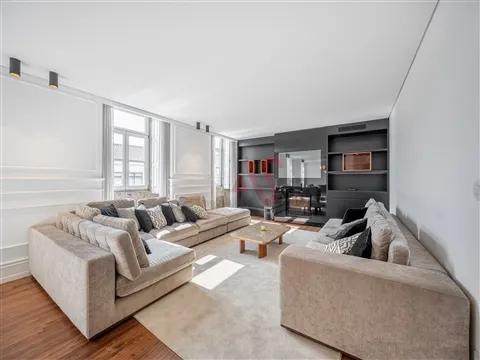 Apartamento T3 Totalmente Reabilitado no Coração de Braga