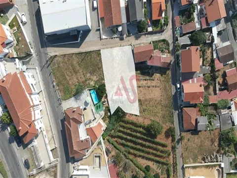 Lote de Terreno Urbano de 500 m² para construção em Margaride, Felgueiras