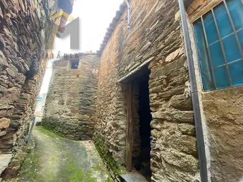 Moradia para Restaurar T0