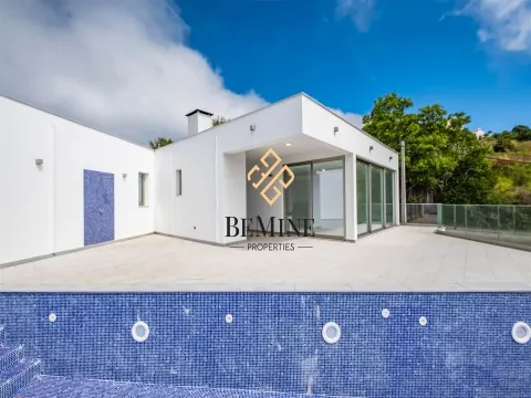 Moradia T3 / Fajã da Ovelha, Calheta - Ilha da Madeira