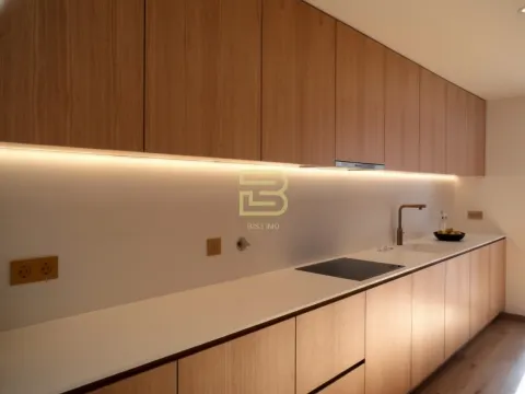 T3 em Leça da Palmeira : Luxo, Espaço e um Terraço Privativo de 20m² à Sua Espera.