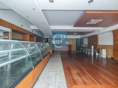 Loja em Santo Ovídio, Vila Nova de Gaia