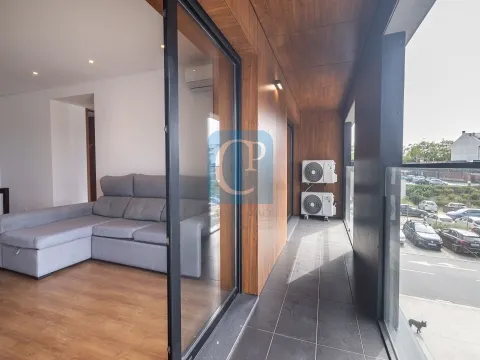 Apartamento T2, no Asprela Domus I, em frente ao Hospital S. João
