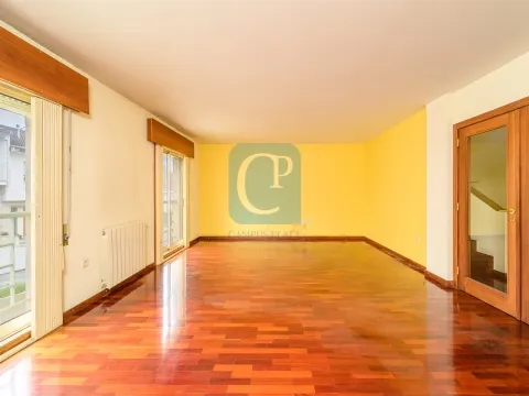 4+1 bedroom villa in Freixo, Campanhã, Porto