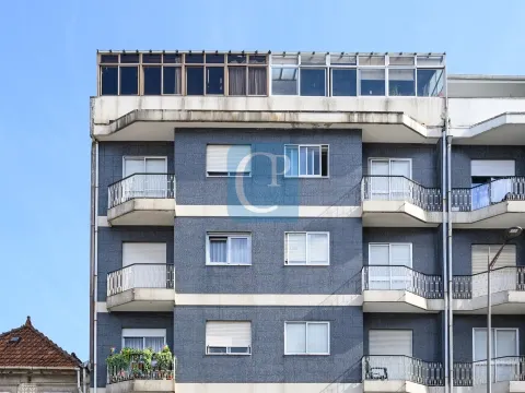 Apartamento T3 Duplex em Vila Nova de Gaia