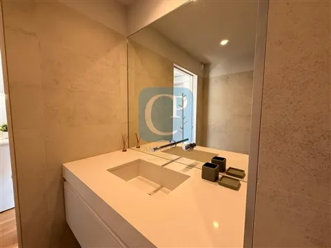 Apartamento T0 novo perto do Jardim de Arca d´Água, Porto