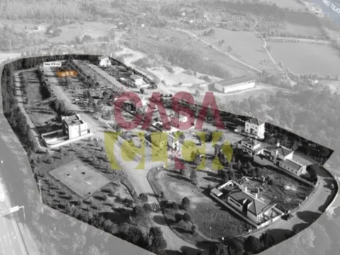 Lotissement de terrain 4 Chambre(s)