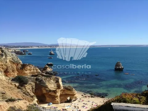 Synopsis - Lagos - Algarve
