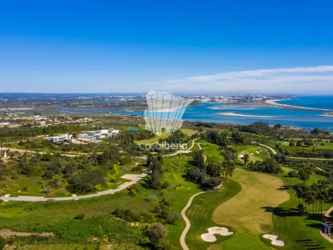 Synopsis - Lagos - Algarve