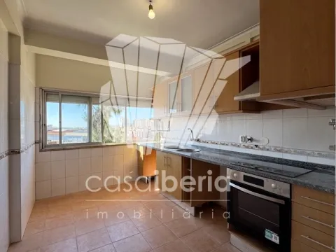 2 Bedrooms - Apartment - Queluz - Sintra