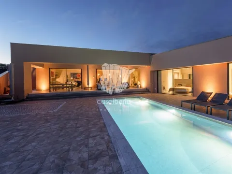 Villa de luxe moderne avec vue sur la mer et golf – Palmares, Lagos