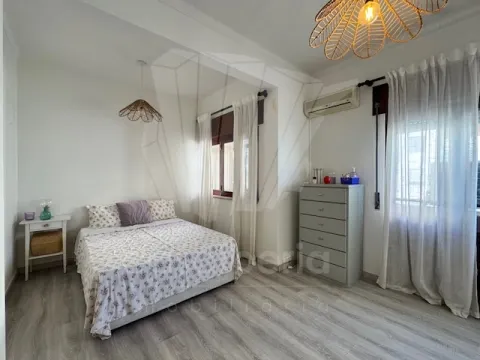 1 Bedroom - Apartment - Setúbal