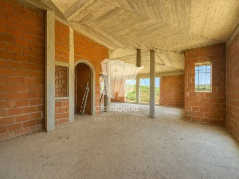 4 Bedrooms - Villa - Ferragudo