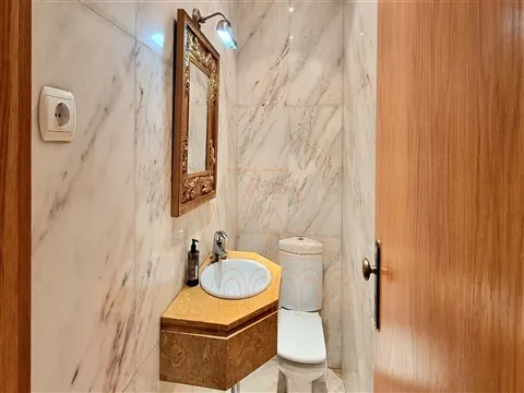 Wohnung 4 Schlafzimmer