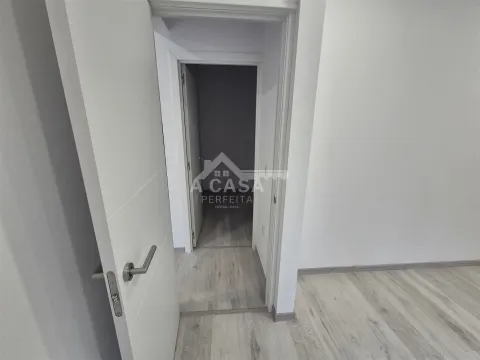 半独立式的房子 2个房间