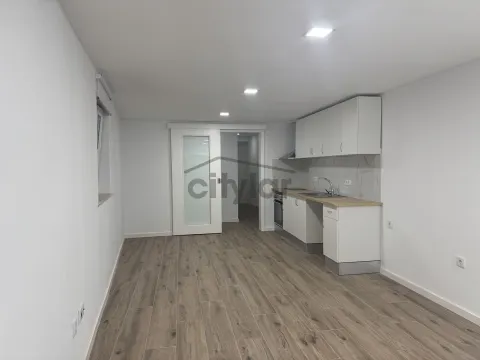 Apartamento T1+1