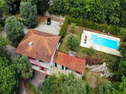 Exklusiver Bauernhof in Santa Marta de Bouro – Oase der Ruhe und des natürlichen Charmes