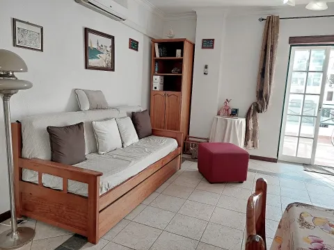 Apartamento T3 duplex na primeira linha Rio