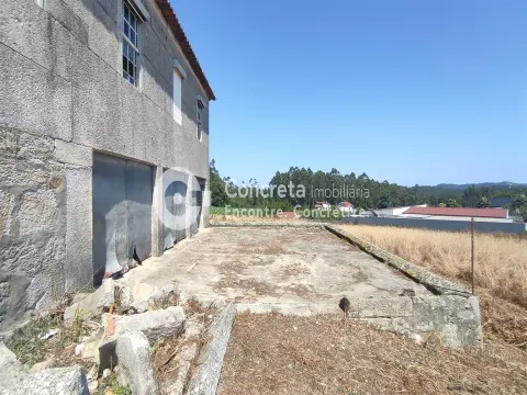 Small 4 bedroom farm in Negreiros, Barcelos