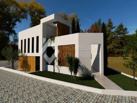 Moradia Isolada T4 com piscina - Azeitão