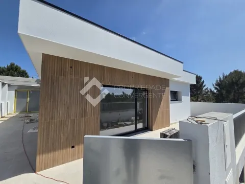 Moradia Isolada T3 - Pinhal do General