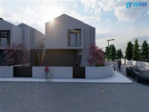 Moradia em Banda T3+1