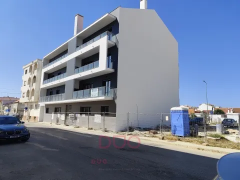 Terreno Para Construção de Prédio à venda no Pinhal Novo