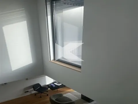 T0 Duplex com Terraço - Senhora da Hora