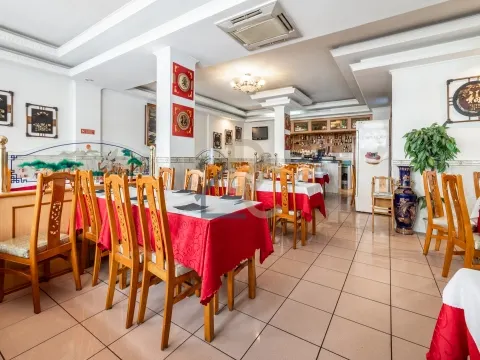 TRESPASSE/ RESTAURANTE/ NOVA LEIRIA