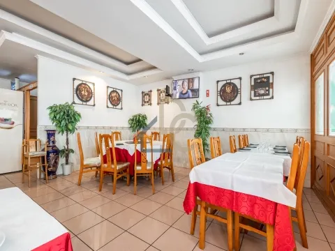 TRESPASSE/ RESTAURANTE/ NOVA LEIRIA