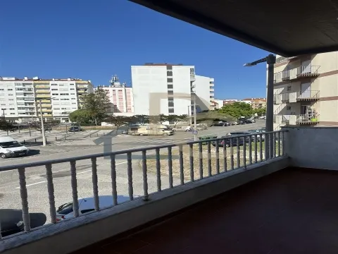 Apartamento T3 / Arrendamento / Gândara / Leiria