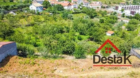Lote de terreno para venda em Lamego