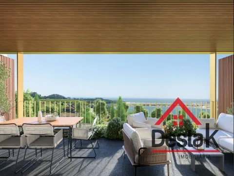 Apartamento T3 inserido no empreendimento Marina Douro