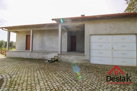 Quinta Vinhateira na região do Dão em Passos de Silgueiros