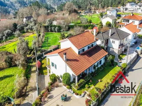 Moradia de Sonho para venda em São Pedro do Sul