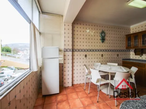 Wohnung 4 Schlafzimmer