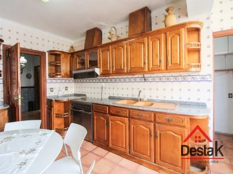 Wohnung 4 Schlafzimmer