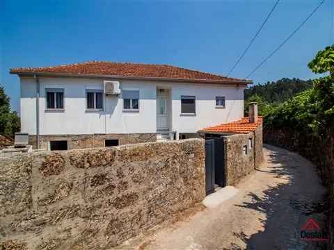 Detached house T3