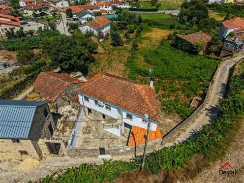 Detached house T3