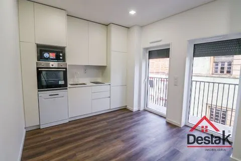 Apartamento T1 para arrendamento no centro de Viseu