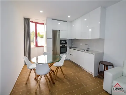 Apartamento T1 para arrendamento em Viseu