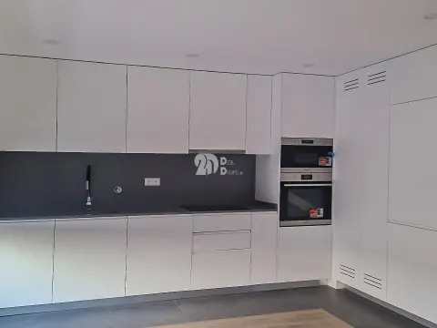 Apartamento T3 (Arrendamento) - Póvoa de Lanhoso