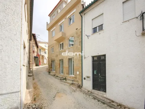 Immeuble 4 Chambre(s)