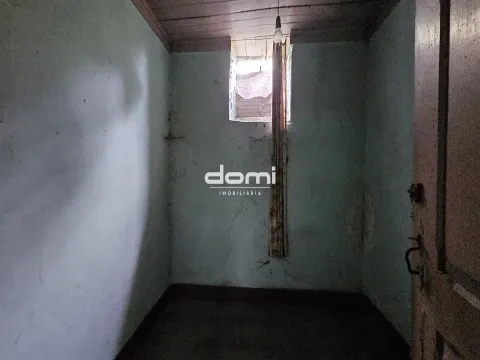 Moradia para Reabilitar a poucos minutos do centro de São Pedro do Sul