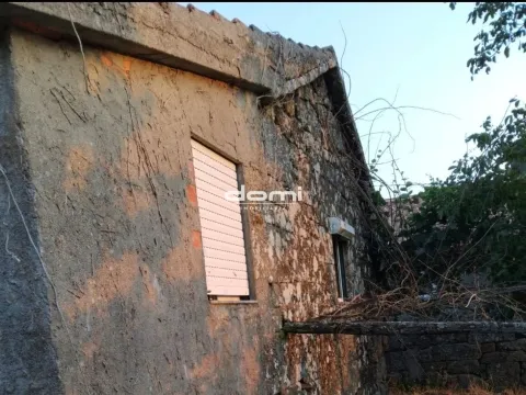 &#127969; Moradia T2 no Picão – Montemuro, Castro Daire