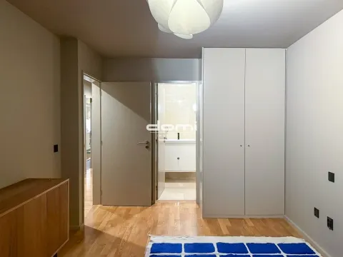 🏙️ Apartamento T2 com Acabamentos de Luxo – Paranhos, Porto