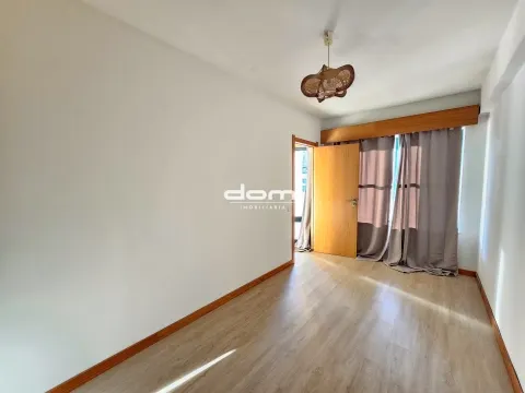 Apartamento T0 para arrendar nas Termas de São Pedro do Sul